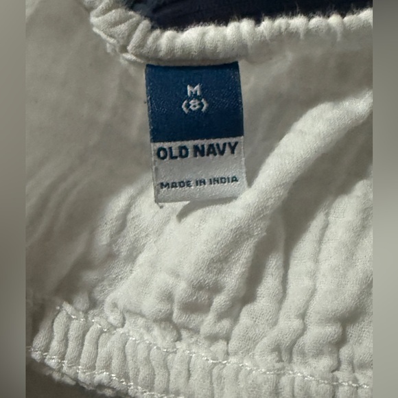 Old Navy White Textured Blouse - Picture 2 of 5